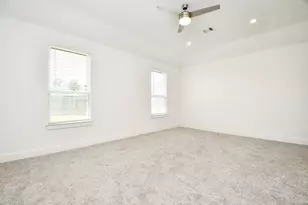 215 Springfield Terrace Ct, Conroe, TX 77304 - Photo 19