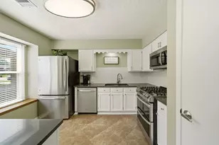 3031 Becket St, Pearland, TX 77584 - Photo 3