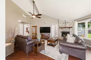 3031 Becket St, Pearland, TX 77584 - Photo 11