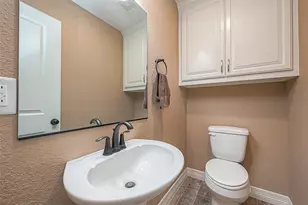 608 Quarter Horse Trail, Angleton, TX 77515 - Photo 39