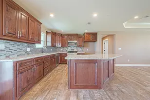 608 Quarter Horse Trail, Angleton, TX 77515 - Photo 17