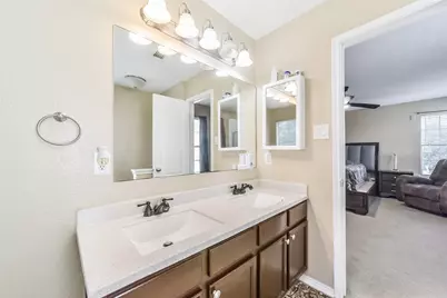 3818 Brook Garden Lane, Katy, TX 77449 - Photo 35