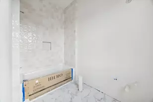 6405 Pickens A, Houston, TX 77007 - Photo 9