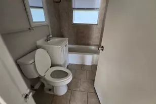 5 Lanes End St, Baytown, TX 77520 - Photo 9