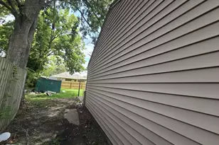 5 Lanes End St, Baytown, TX 77520 - Photo 11