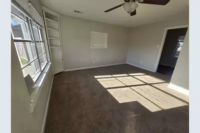 5 Lanes End Street, Baytown, TX 77520 - Photo 3