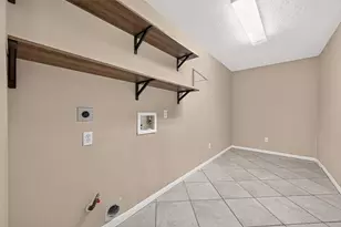 6910 Renata Cir, Houston, TX 77084 - Photo 25
