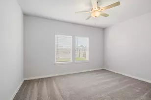 1886 Redwood Ln, Dayton, TX 77535 - Photo 9
