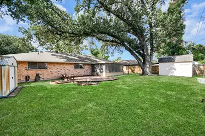 9006 Springview Lane, Houston, TX 77080 - Photo 29