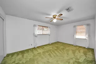 9006 Springview Ln, Houston, TX 77080 - Photo 13