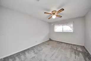 9006 Springview Ln, Houston, TX 77080 - Photo 15