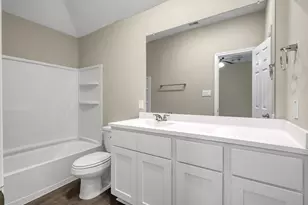 811 Jefferson Ave, Cleveland, TX 77327 - Photo 17