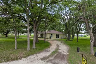 1139 Co Rd 403, Anderson, TX 77830 - Photo 23