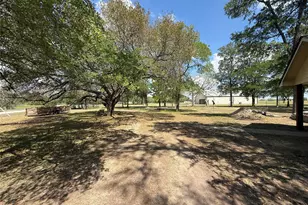1139 Co Rd 403, Anderson, TX 77830 - Photo 23