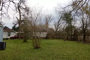 2522 Lynnfield St, Houston, TX 77093 - Photo 11