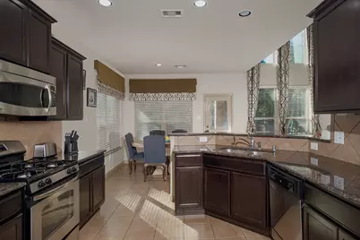 222 Hawkhurst, The Woodlands, TX 77354 - Photo 13