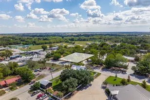 201 S Porter St, Caldwell, TX 77836 - Photo 13