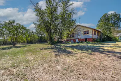 201 S Porter St, Caldwell, TX 77836 - Photo 7