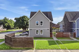 2518 Cleburne St, Houston, TX 77004 - Photo 1