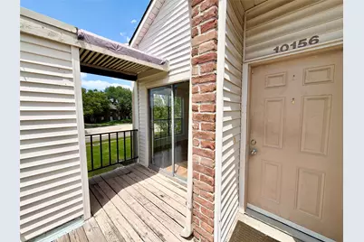 10156 Waterstone Drive, Houston, TX 77042 - Photo 23