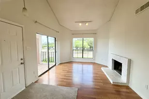 10156 Waterstone Dr, Houston, TX 77042 - Photo 5