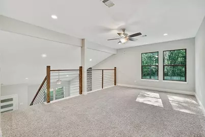 42 Kittiwake Court, The Woodlands, TX 77380 - Photo 35