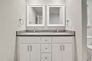 42 Kittiwake Ct, The Woodlands, TX 77380 - Photo 41