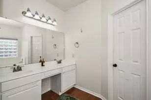 2313 Champion Dr, Pearland, TX 77581 - Photo 21
