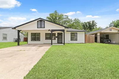 6905 Kassarine Pass, Houston, TX 77033 - Photo 1