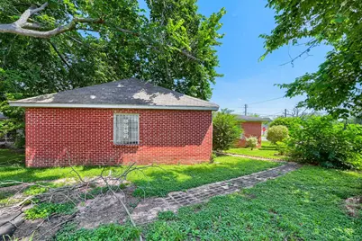 4538 Larkspur Street, Houston, TX 77051 - Photo 15