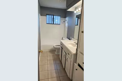 6666 Laughlin Drive, Houston, TX 77489 - Photo 7