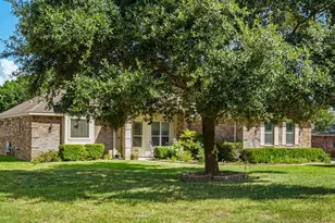 7090 Shadow Lake Dr, Willis, TX 77318 - Photo 5