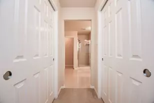 930 Sage St, Baytown, TX 77521 - Photo 13