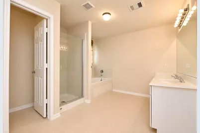 930 Sage Street, Baytown, TX 77521 - Photo 17