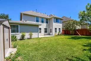 930 Sage St, Baytown, TX 77521 - Photo 25
