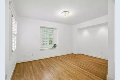 235 W 22nd Street, Houston, TX 77008 - Photo 31