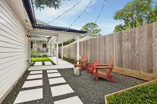 235 W 22nd St, Houston, TX 77008 - Photo 47