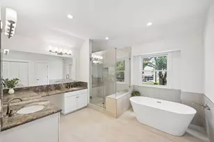 235 W 22nd St, Houston, TX 77008 - Photo 27