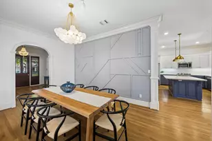 235 W 22nd St, Houston, TX 77008 - Photo 11