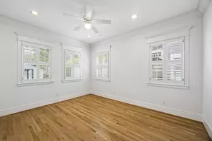 235 W 22nd St, Houston, TX 77008 - Photo 19