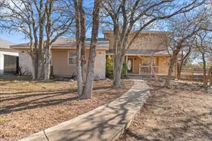 9 Ridgewood Cir, Wimberley, TX 78676 - Photo 11
