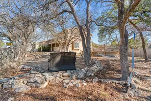 9 Ridgewood Cir, Wimberley, TX 78676 - Photo 7