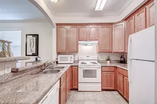 9400 Bellaire Blvd, Houston, TX 77036 - Photo 13