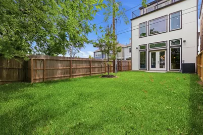 1525 Caywood Lane #D, Houston, TX 77055 - Photo 3