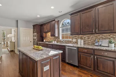 3411 Glastonbury Drive, Pearland, TX 77581 - Photo 7