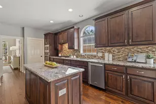 3411 Glastonbury Dr, Pearland, TX 77581 - Photo 7