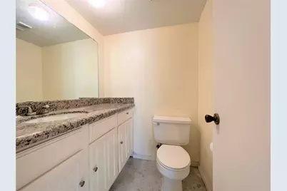 2120 Wilcrest Drive #121, Houston, TX 77042 - Photo 17