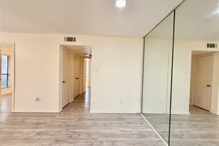 2120 Wilcrest Dr, Houston, TX 77042 - Photo 15