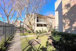 2120 Wilcrest Dr, Houston, TX 77042 - Photo 33