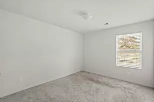 16115 Sheldon Ridge Way, Houston, TX 77044 - Photo 9